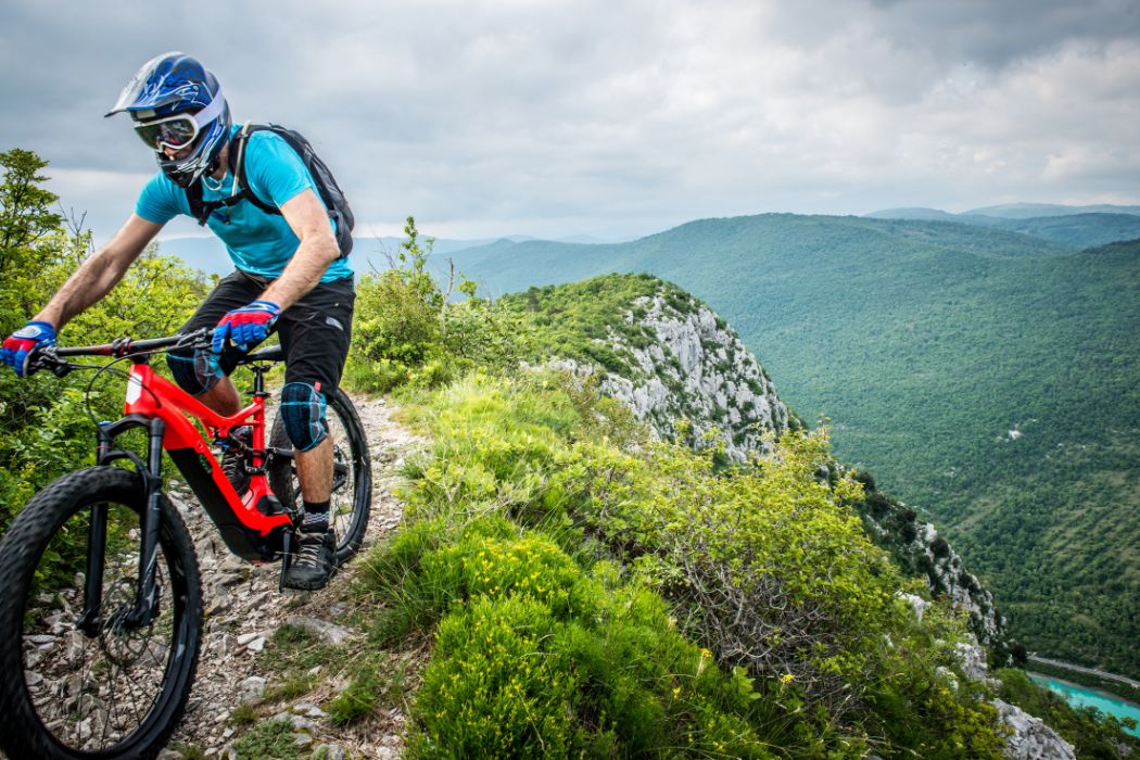 Jak przygotować się do jazdy na rowerze w górach?